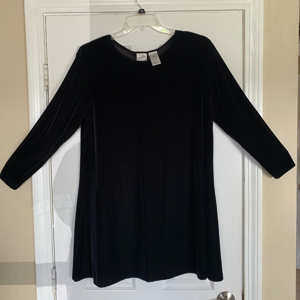 Jacqueline Ferrar Black Velvet dress